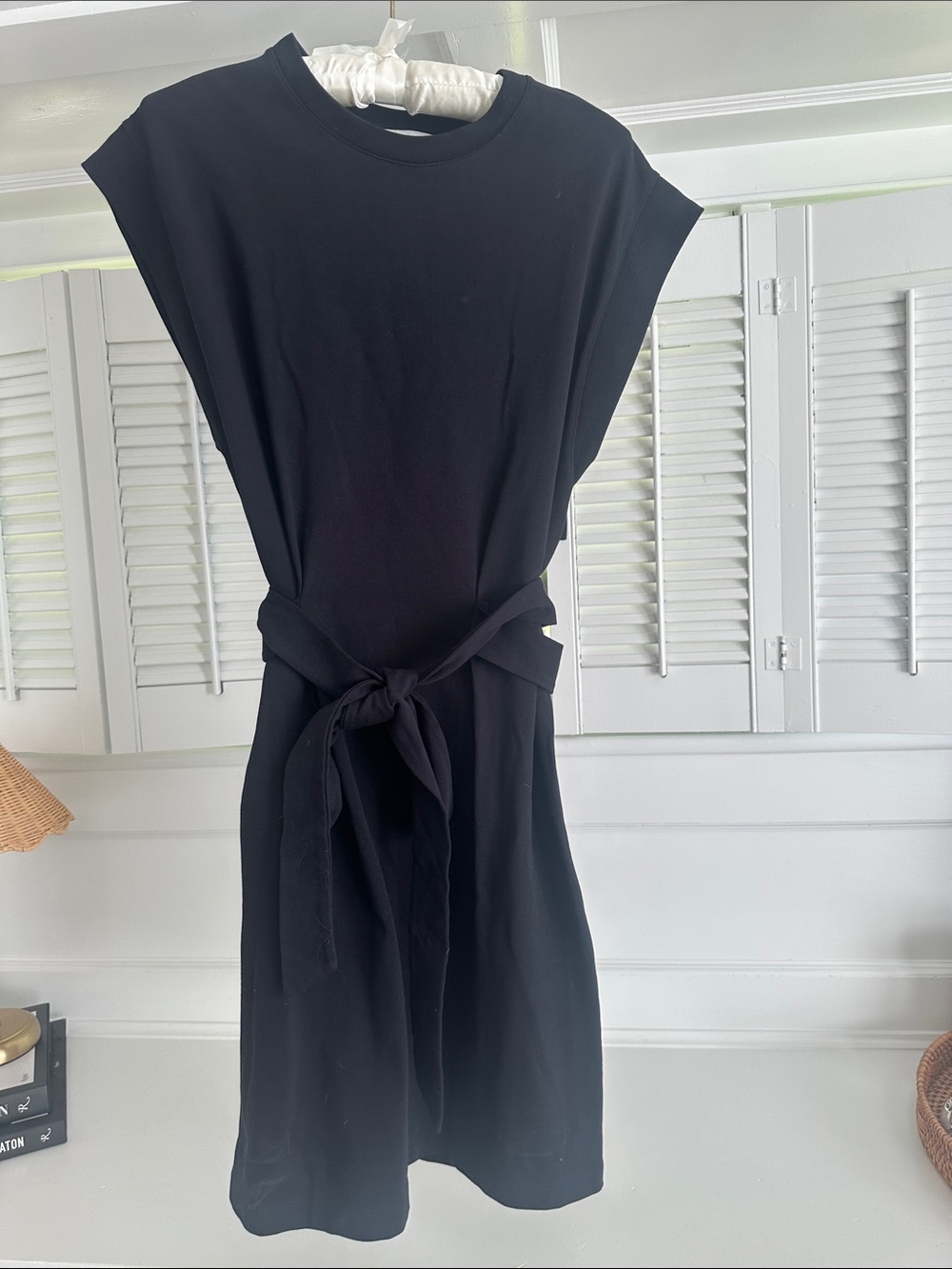 Vince Classic Navy Blue Tie-Waist Dress - Women's